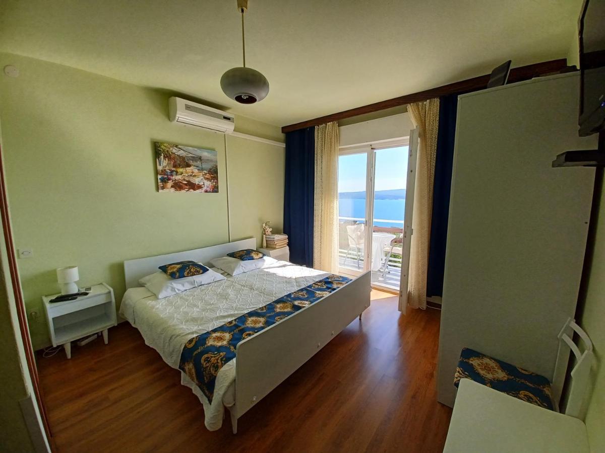 Guest House Djurdjica Dramalj Extérieur photo