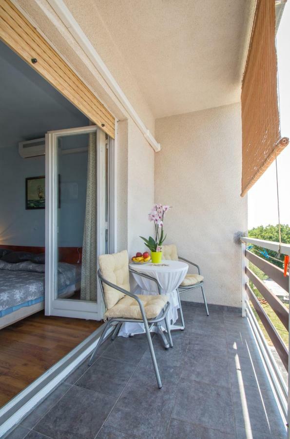 Guest House Djurdjica Dramalj Extérieur photo