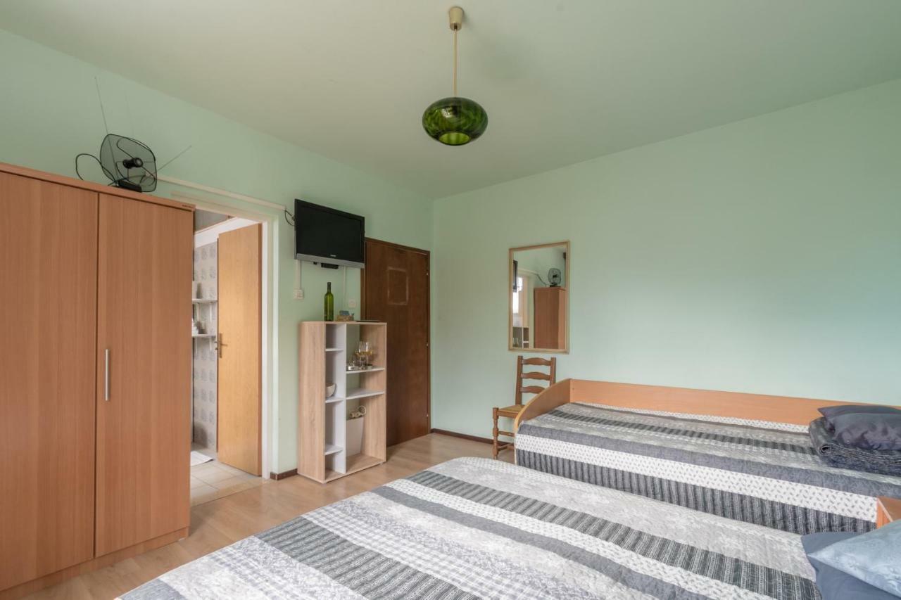 Guest House Djurdjica Dramalj Extérieur photo